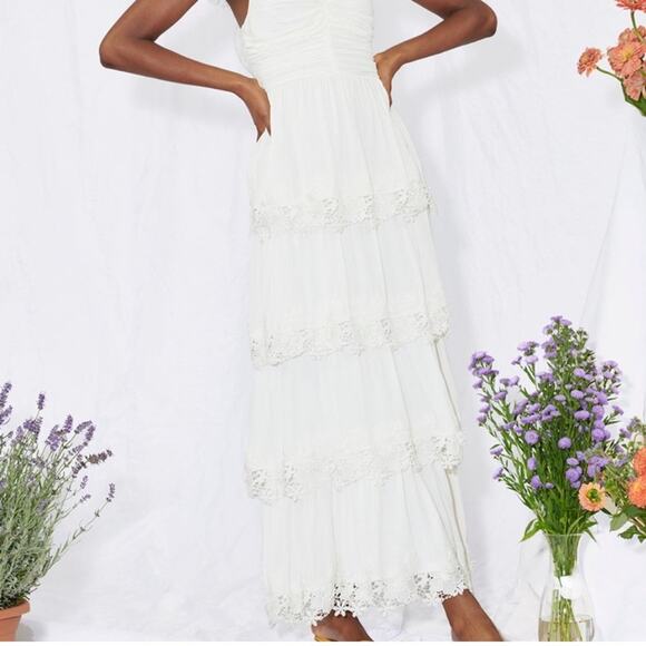 Saylor Narcissa Dress - Picture 2 of 16